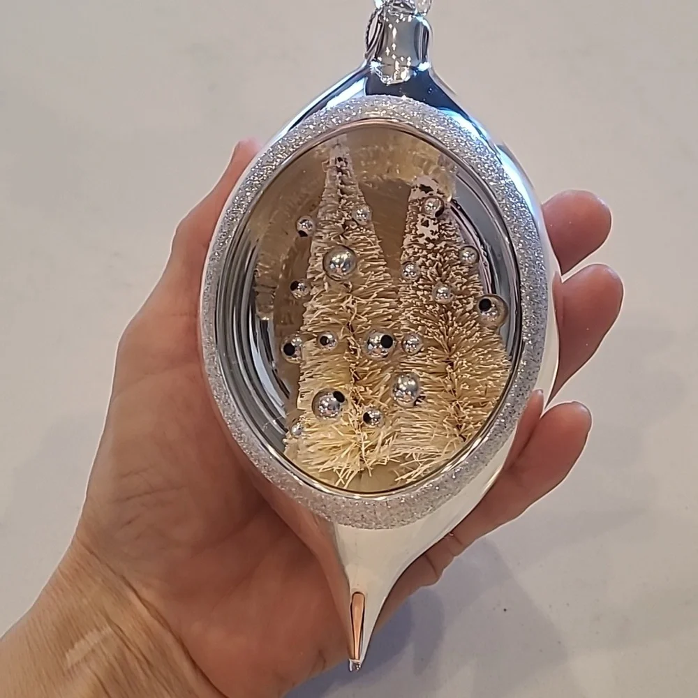 New Pottery Barn Hand-blown Bottlebrush Silver Ornament